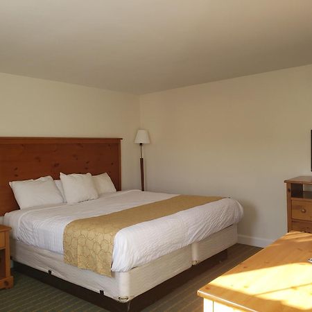 Town & Country Inn シーコンク エクステリア 写真